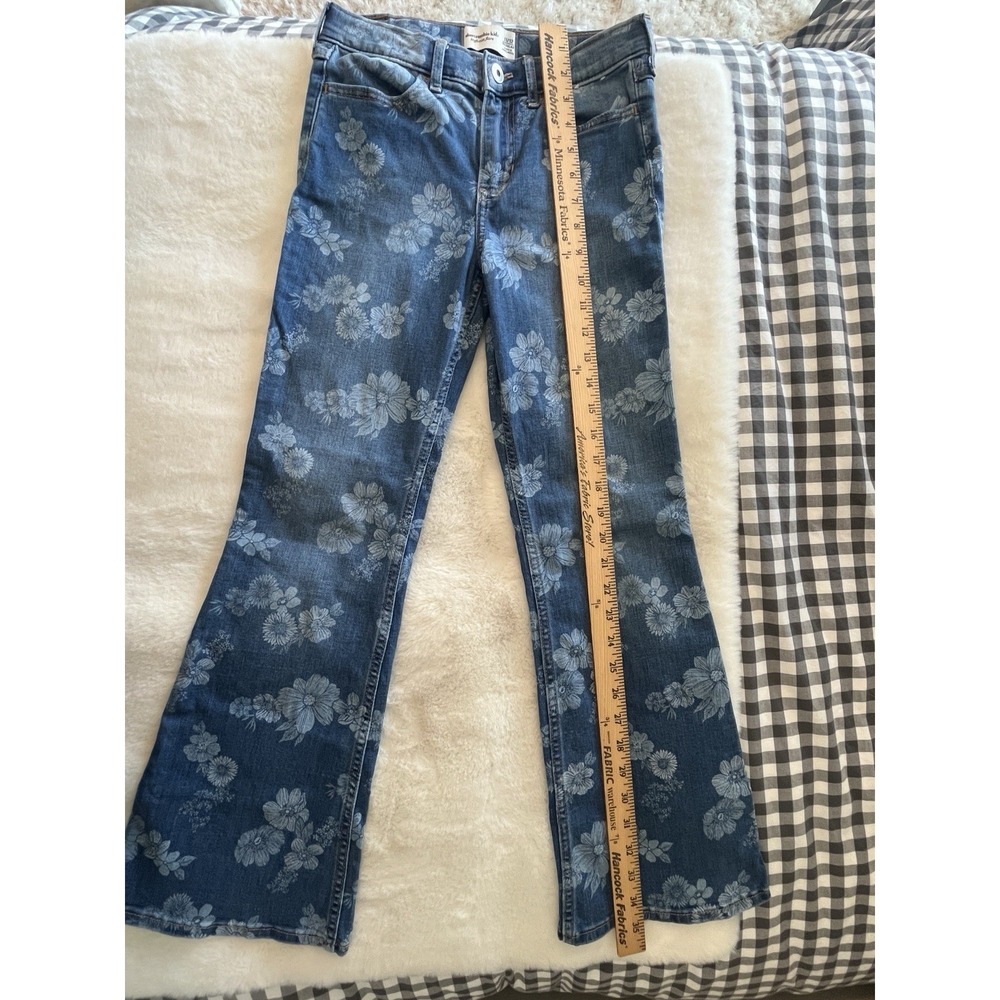 Abercrombie Kids High-Rise Flare Floral‎ Print Jeans Size 11/12 Regular - Picture 9 of 10
